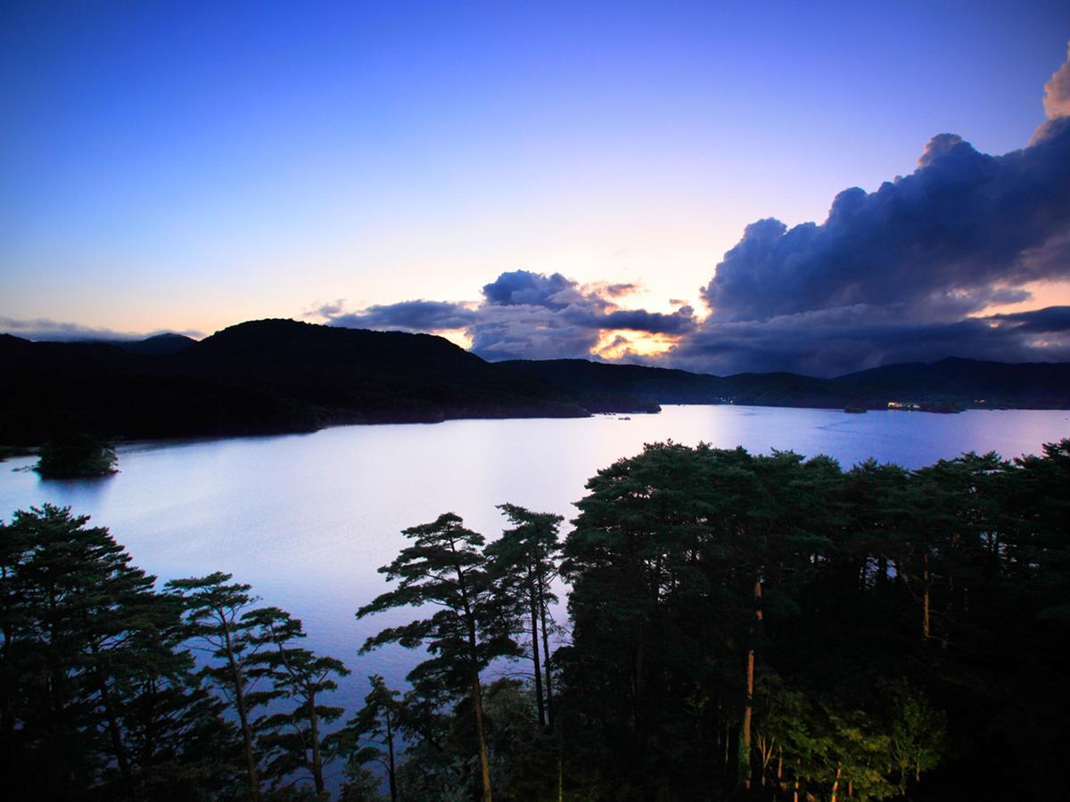 Urabandai Lake Resort Goshiki No Mori Kitashiobara Luaran gambar